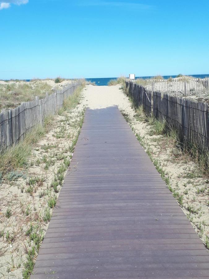 Appart Mezzanine Vue Mer Et Plage, Parking Wifi Tv 르발카레스 외부 사진